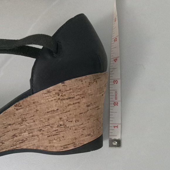 HP 🌟 TEVA | Riviera Wedge Sandals - Picture 14 of 14